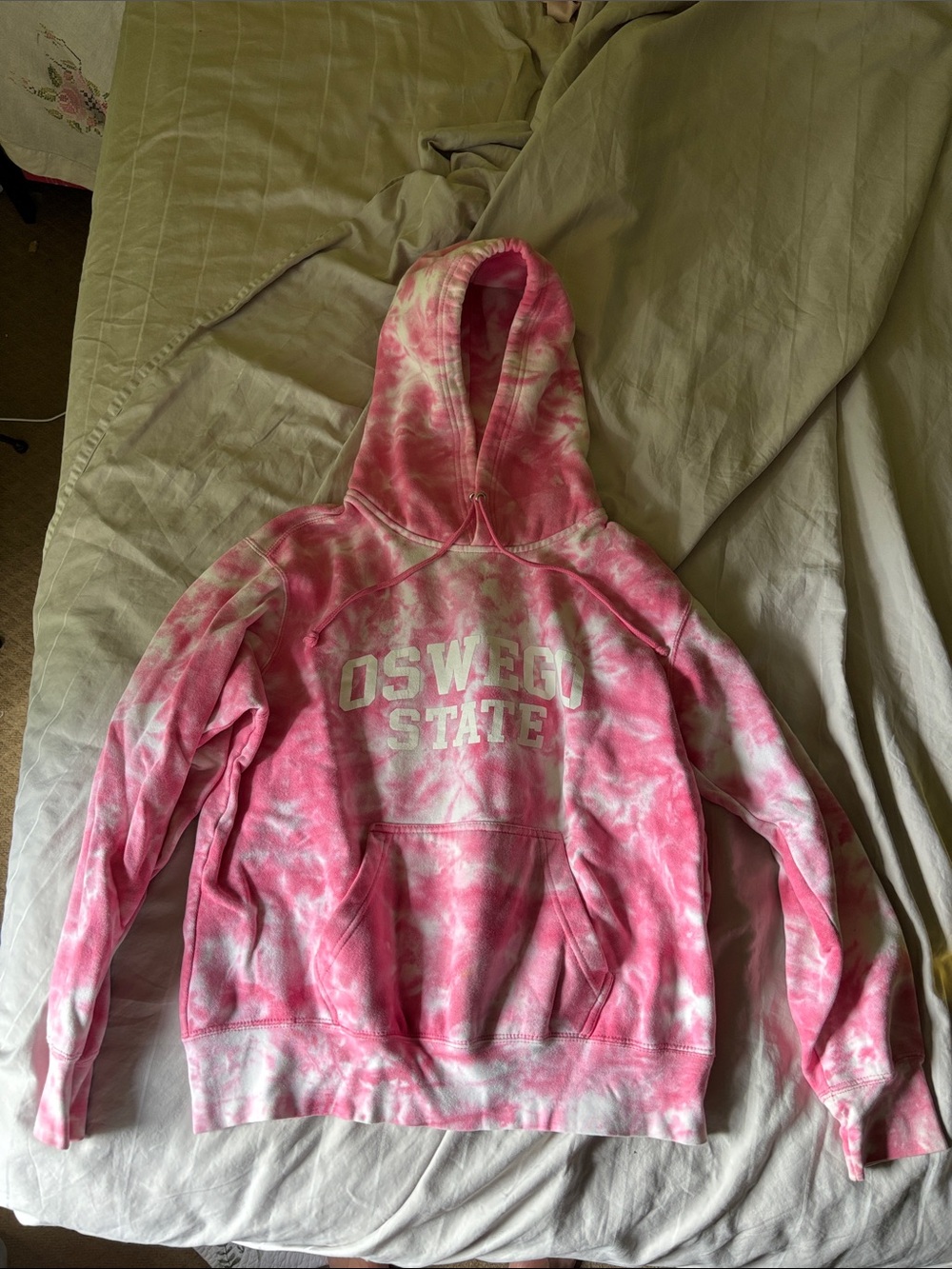 MV Sport || 2000’s SUNY Oswego Pink White Tie Dye Hoodie Size M